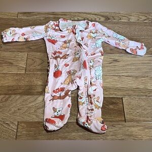 Caden Lane Bamboo Footed Zippy w/ fold over hands NB dogs Valentine’s Day